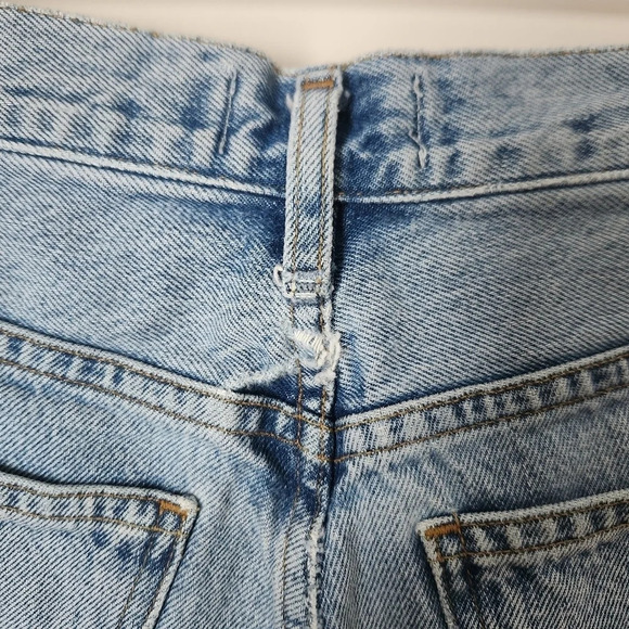 Agolde | Ultra High Rise Raw Hem Long Denim Shorts - Size 25 - Picture 8 of 9